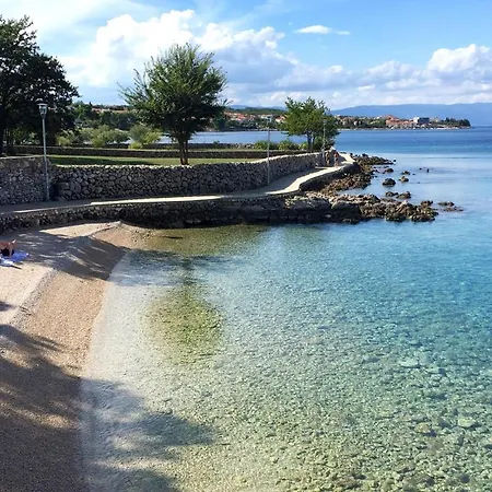 Apartman With Parking Space Vantacici, Krk - 18476 Malinska