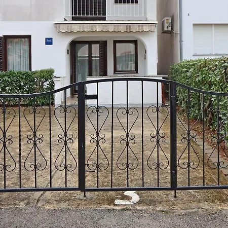 With Parking Space Vantacici, Krk - 18476 Apartament *